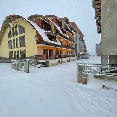 Apartment In Hotel Snow Plaza Бакуриани Экстерьер фото